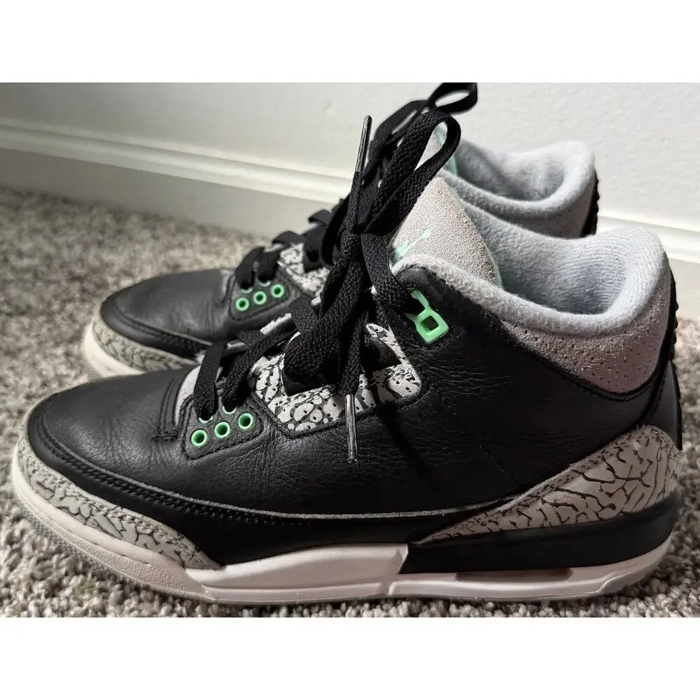 Nike Air Jordan 3 Retro 